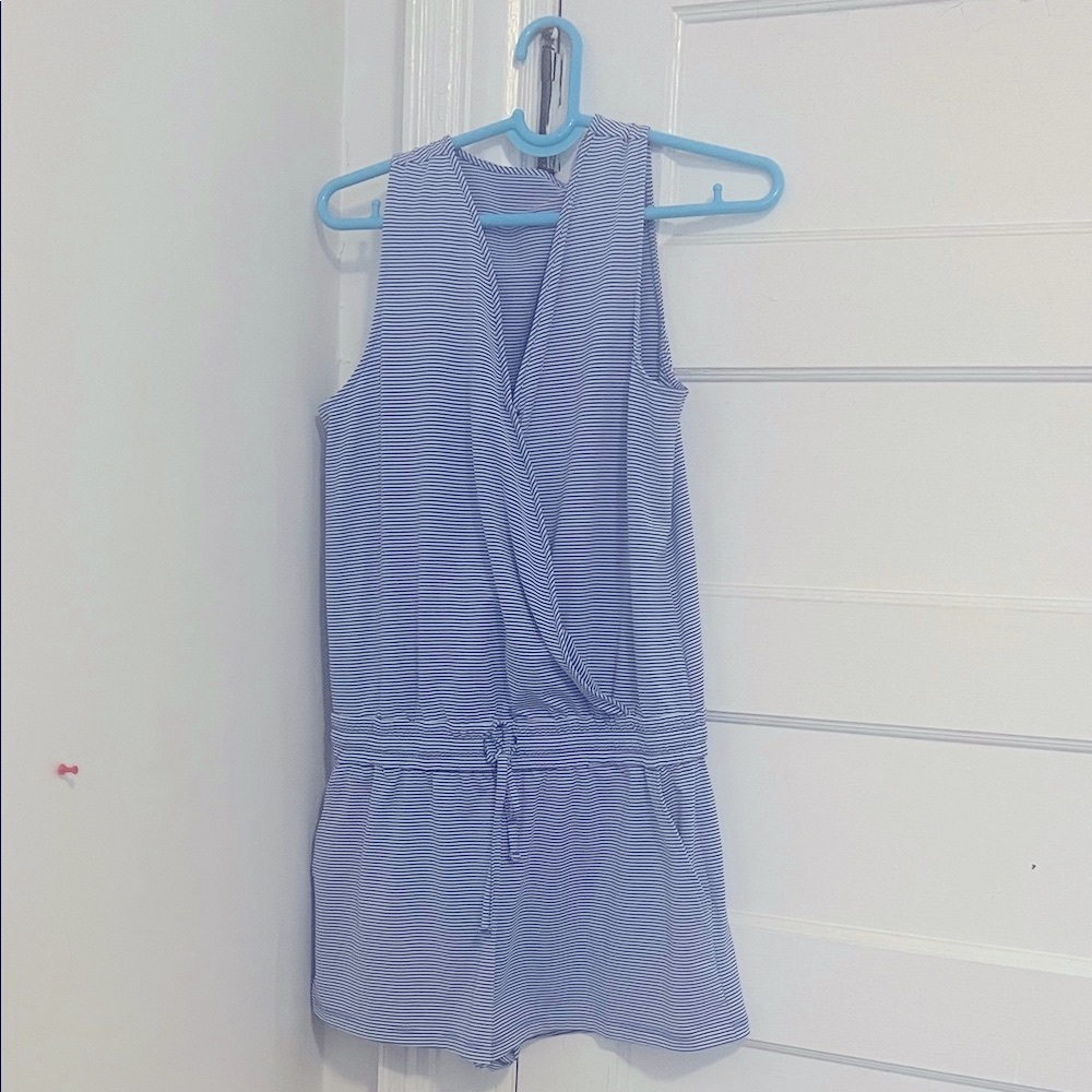 Vineyard Vines Blue Striped Jumpsuit Size M